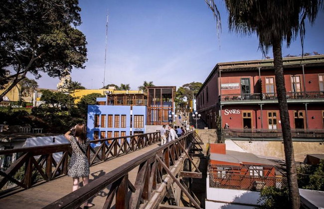 Visite privée Barranco à vélo (gastronomie, ½ journée) - Photo 1