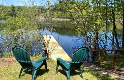Adirondack Waterfront Cabin Upper Hudson Tributary - Foto 34