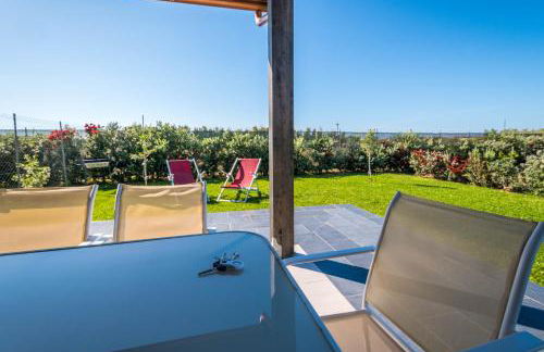 Villa Pasquale...immersa nella tranquillita' - Foto 8