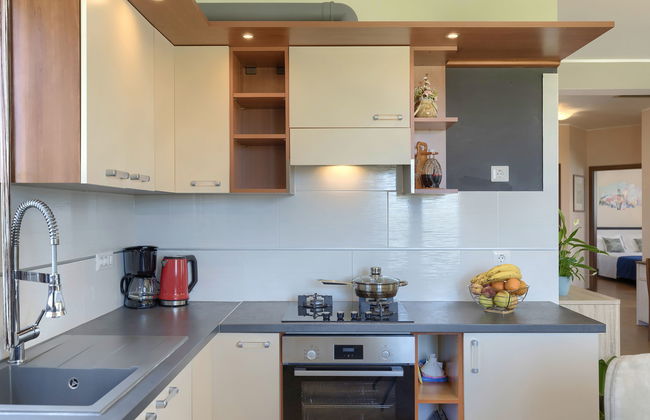 Montebello - Photo 16