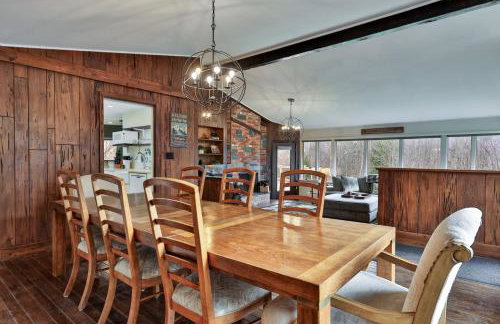 Bear Paw Cabin - 3 Living Areas, Hot Tub & Ping Pong Table - Foto 11