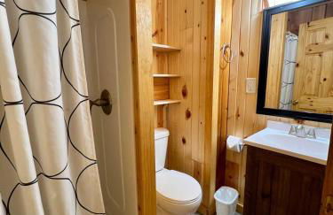 Charming Cedaroma 3 Lakefront amazing views - Photo 15