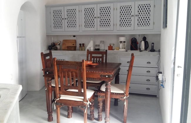 Charming 1705 Castle House in Pirgos Kallistis, Greece - Photo 12