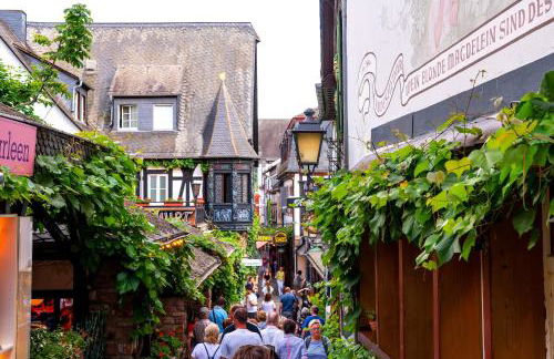 LaBed - Ferienwohnung auf Weingut mit privater Terrasse, zentral gelegen, gratis WLAN - Foto 13