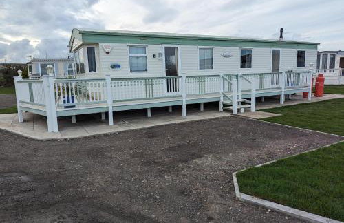 Beach House - Dog Friendly Anderby Creek - Photo 1