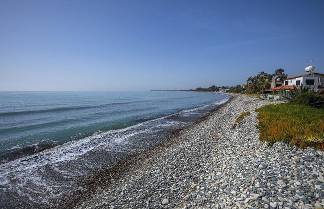 Meneou Beachfront Villa 5 - Foto 20