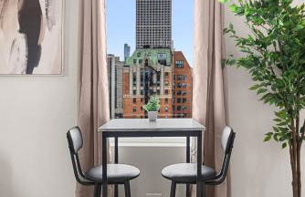 Hancock Lookout|Steps to Beach&Transit, CHI Views - Foto 1