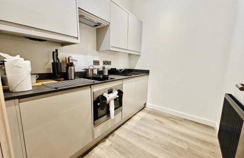 Contemporary 1-Bed Flat by Bury Metro link - Foto 8