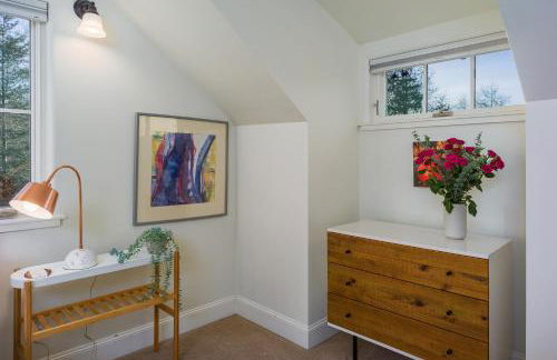 Walk to Town, Beach, Modern, Gourmet Kitchen, EV - Foto 25