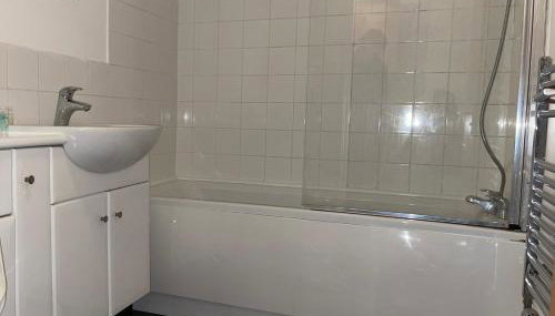 Cosy Haven in TS5 Middlesbrough - Foto 2, Shower