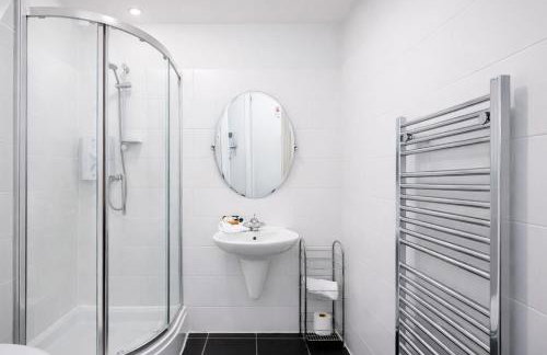 Roomspace Serviced Apartments - Sterling House - Photo 24