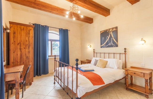 Centre Island Gozitan Farmhouse Pool - Foto 13