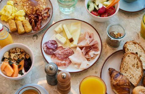 The Social Hub Porto Extended Stay - Photo 19