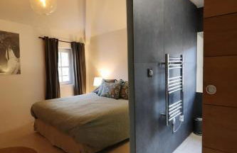 Douceur Uzétienne Appartement de Caractère Climatisé - Foto 28