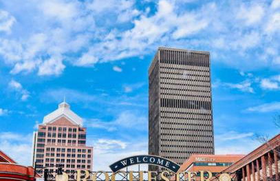 Private Attic room in shared home Near U of R - Photo 1