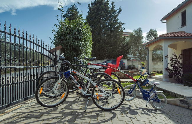 Nicely Decorated Apartment With Private Pool - Foto 18