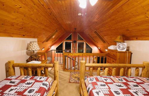 Cozy Cabin By the Slopes - Foto 27