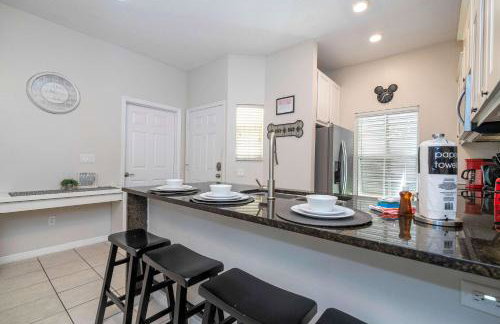 Cozy Townhouse with Private Pool in Kissimmee - Photo 60