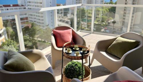 McRamé Design Apt Sea View, Beachfront, Swimming Pool, 2BDR, 2BAR, 6 pax, Praia da Rocha - Foto 3