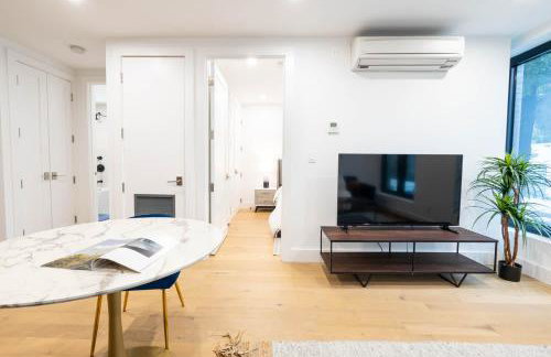 149BK-202 NEW Condo 1BR IN PRIME GREENPOINT BK - Foto 8