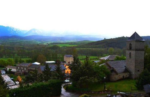 Casa adosada con piscina en Isòvol - Foto 25