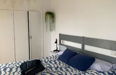 Big Gran Khan Apartment Canet den Berenguer con Piscina - Photo 3