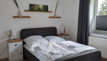 Moderne Ferienwohnung für bis zu 6 Personen - Netflix, PS4, Zentrumsnähe und mehr in Celle - Foto 2