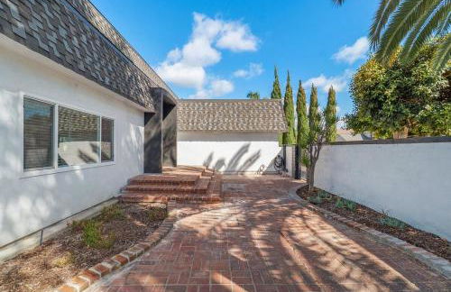 Hey I Am Adriana On The Block Pool BBQ - Foto 51