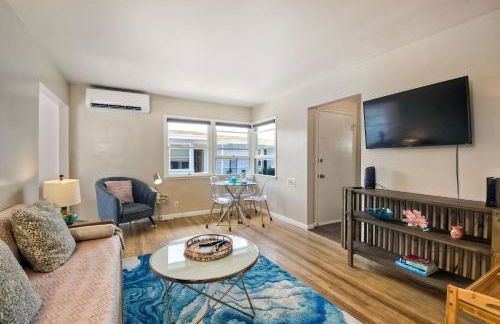 Walk To Beach - EV Charger - Outdoor Dining - 2BR - Photo 4