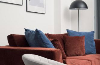 Lovely Home Near Canal, Park, & Central MK - Foto 26