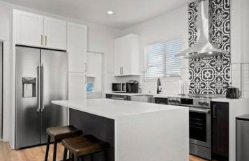 Updated Family Friendly Hillyard Gem NEW HOT TUB! - Foto 27