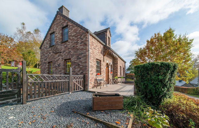 Holiday Home With hot tub in Vielsalm - Photo 38