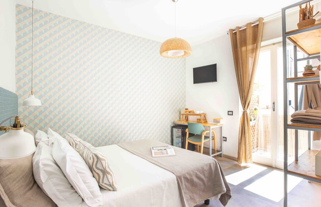Mediterranean Suites - Old Town - Photo 27