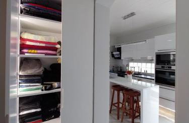 Apervill Luxury House - Photo 8