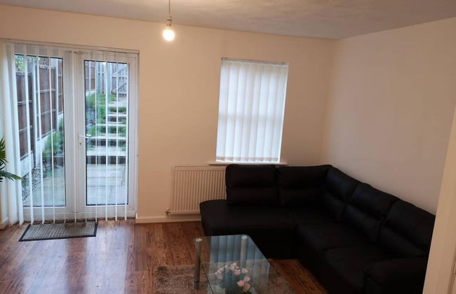 Quiet Residential Area, Within Easy Reach to Town - Foto 5