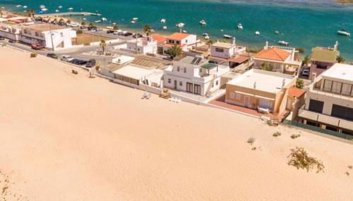 Beach front right on the Sand Luxury semi-detached 3 bed Villa - Foto 4