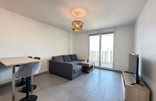 charmant T2 avec parking privé près de la gare - Foto 12