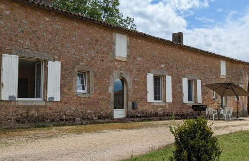 Gîte charmant au cœur d'un château historique avec parc, proche de Cognac, idéal famille et nature - FR-1-653-167 - Foto 27