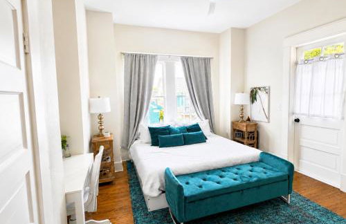 Indoor Hot Tub, Pet Friendly, Bikes, 4-Car Free Parking, Walk to Beach - Foto 3