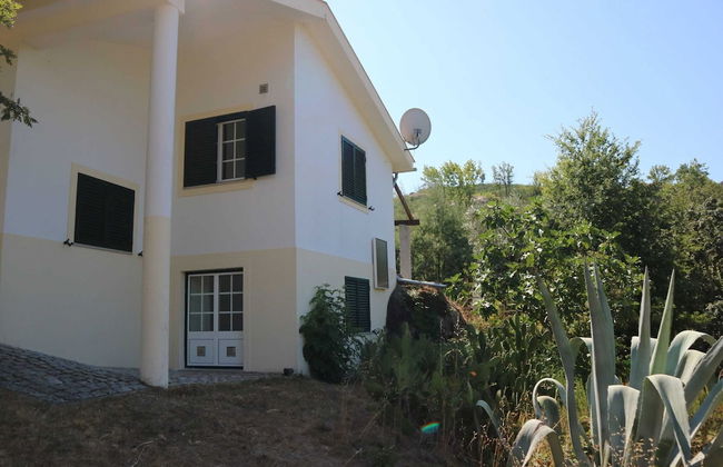 Detached Holiday Home With Shared Pool and Views - Foto 1