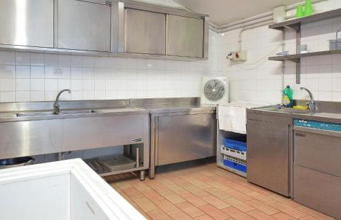 5 Bedroom Lovely Home In Lucera - Foto 23