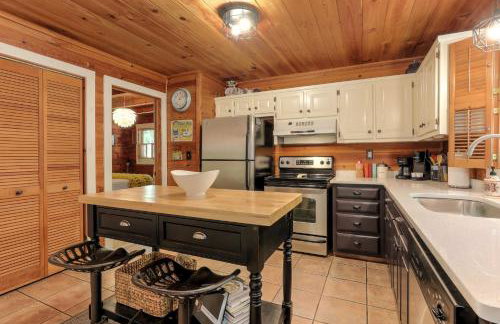 Respite at Big Canoe - Wood-burning fireplace bright interiors Wifi - Foto 3