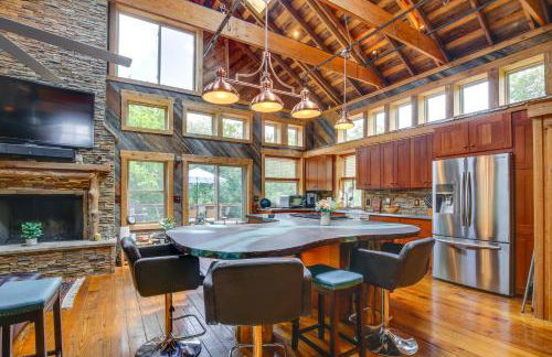 Serene Pacific Getaway Deck, Grill and Fire Pit! - Foto 6