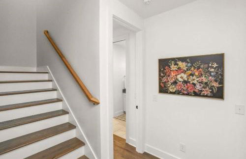 CHARM Near Broadway in Walkable 8th Ave S - Foto 29