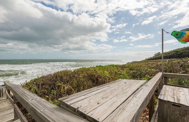 Melbourne Beach Oceanfront Villa w/ Pool - Foto 43