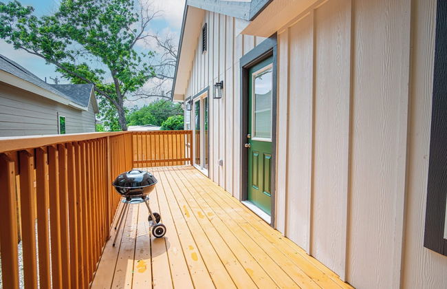 Spacious Delightful 4 BR/ 3 BA Close to Downtown - Foto 37