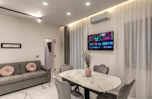 Sanità Naples Central Grand Apartment for 10 Guest - Foto 21