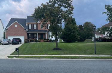 Charming Entire 3 Bedrooms House with AC and Wifi - Foto 17