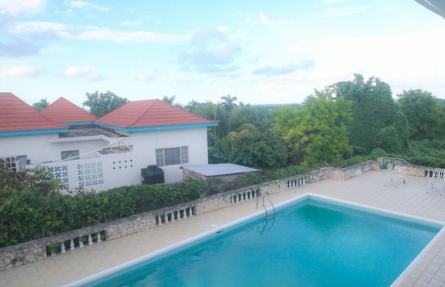 Kenwood Villa - Photo 22