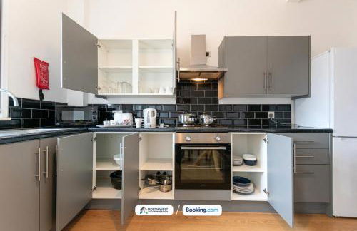 Spacious 2-Bedroom Contractor Stay with Kitchen, Wi-Fi & Parking - Foto 5